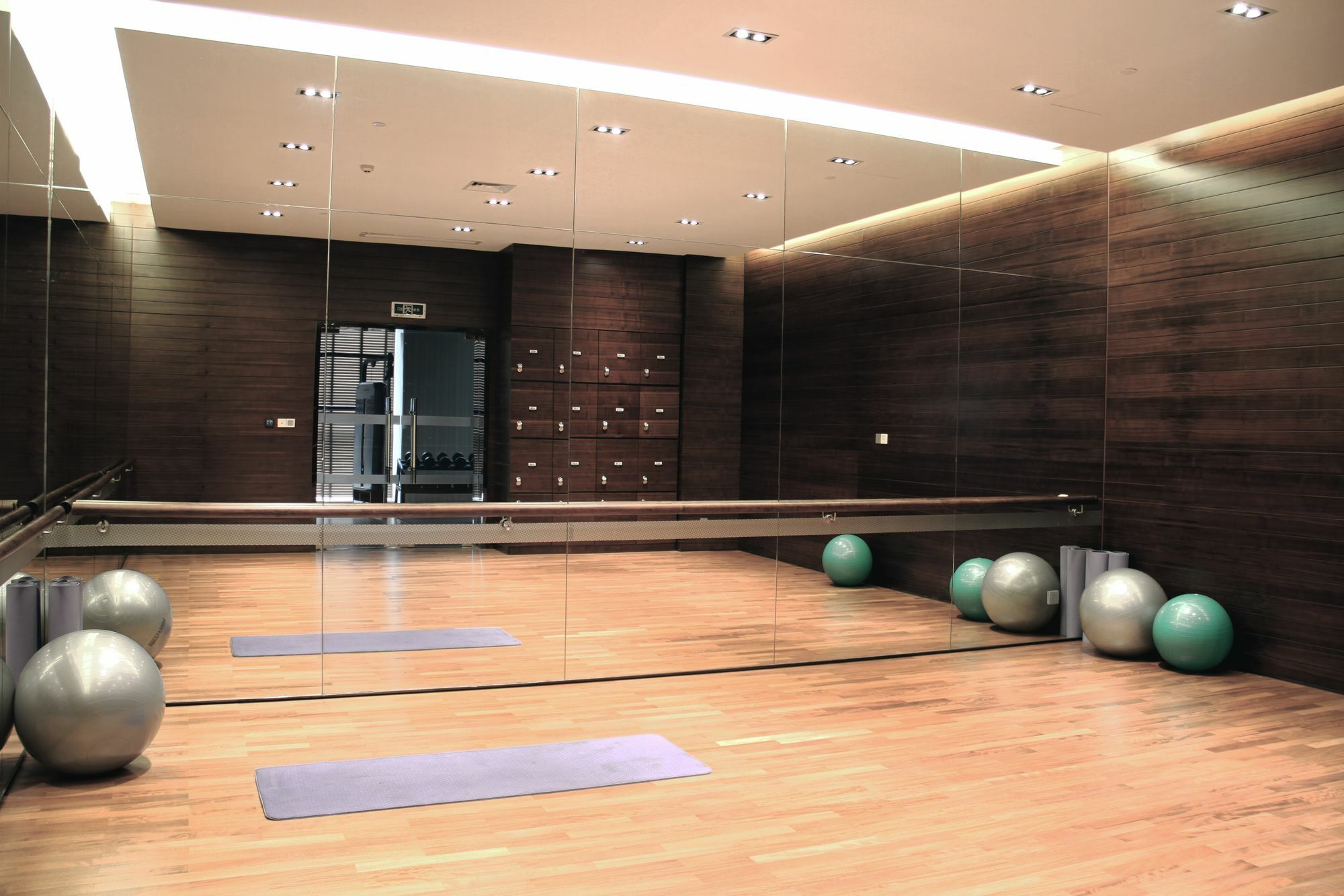 Wyndham Garden Yuhuan Downtown Hotel Taizhou  Exterior foto